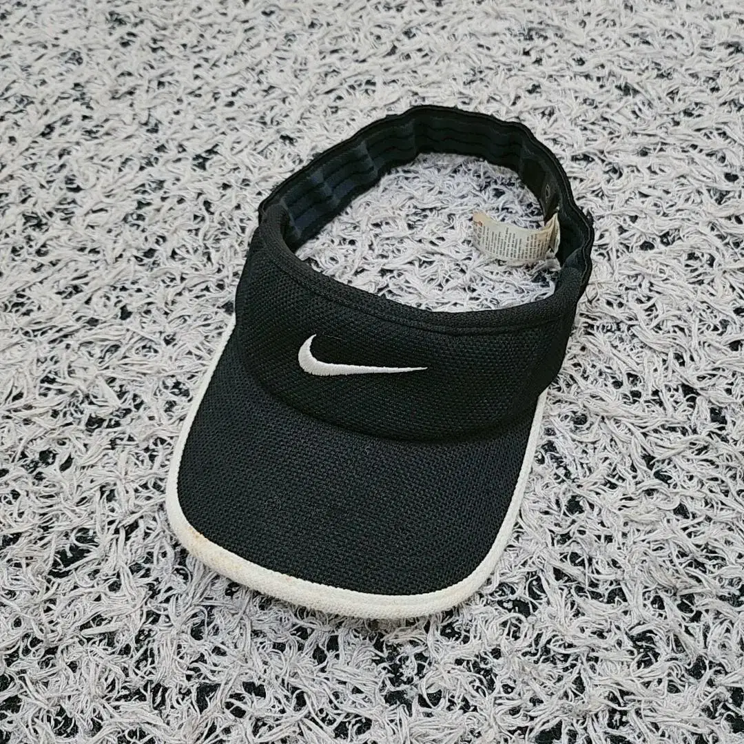 Nike Suncap Hat