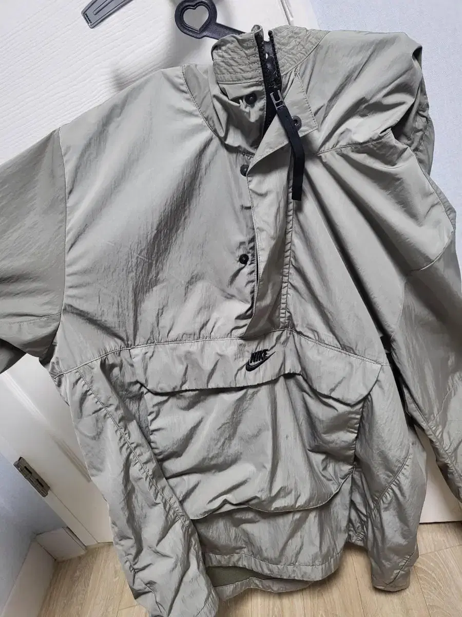 Nike Anorak Windbreaker.