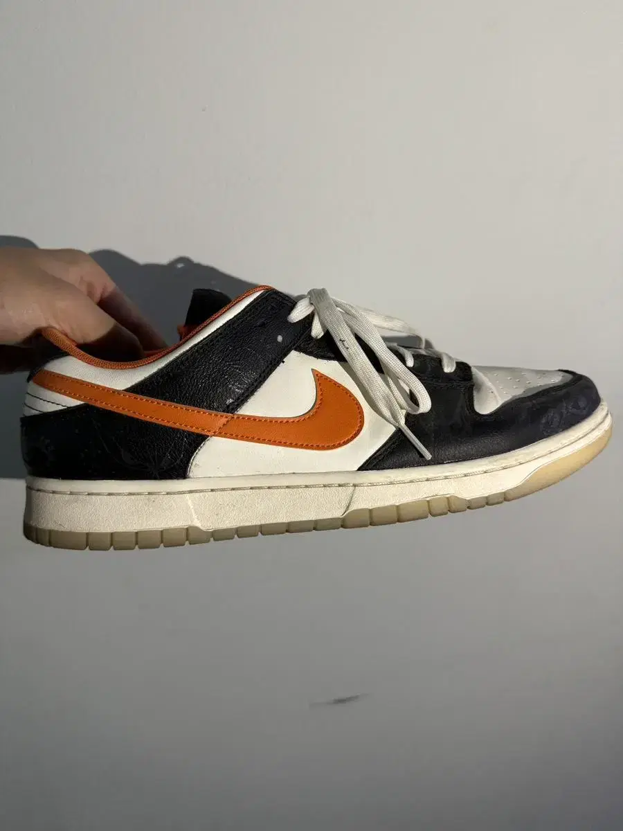 Nike Dunk Low Retro PRM Halloween