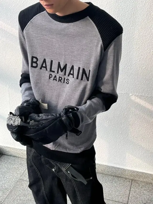 BALMAIN 발망 2022 FW 로고 니트