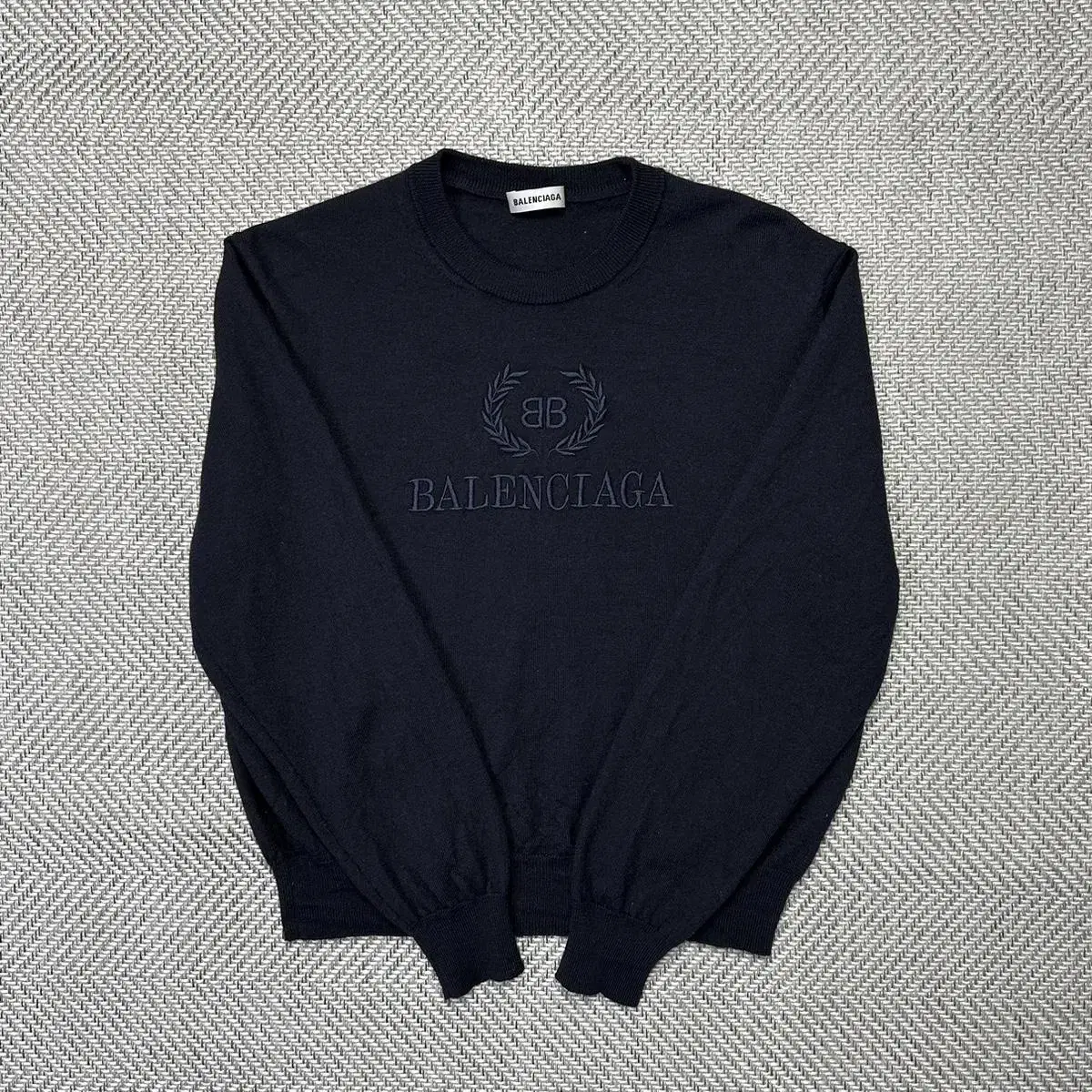 (Authentic) Balenciaga Laurel Embroidered Knit M for 21FW