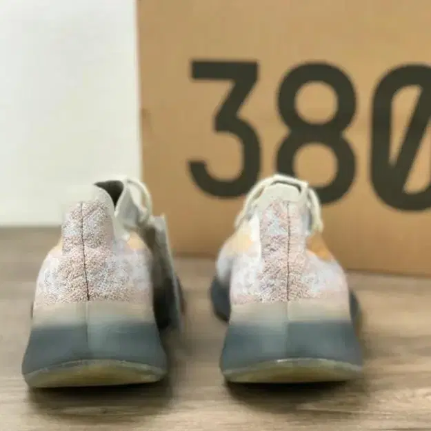 Adidas yeezy 380 페퍼 논리플렉티브 265