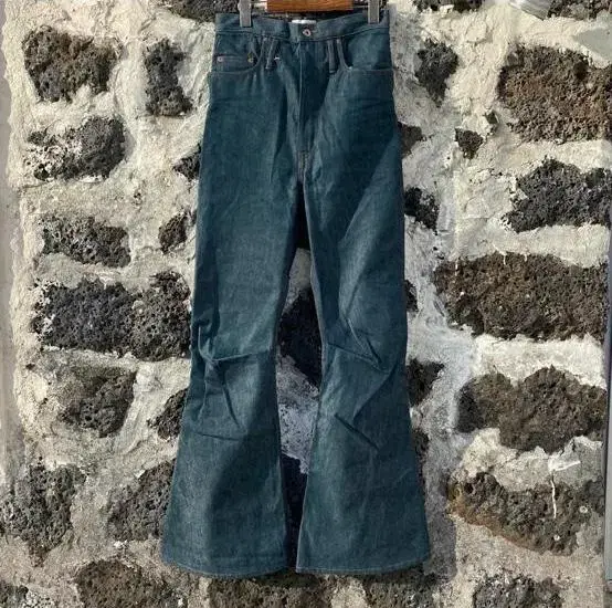 (1) Kozaburo Bootcut Pants