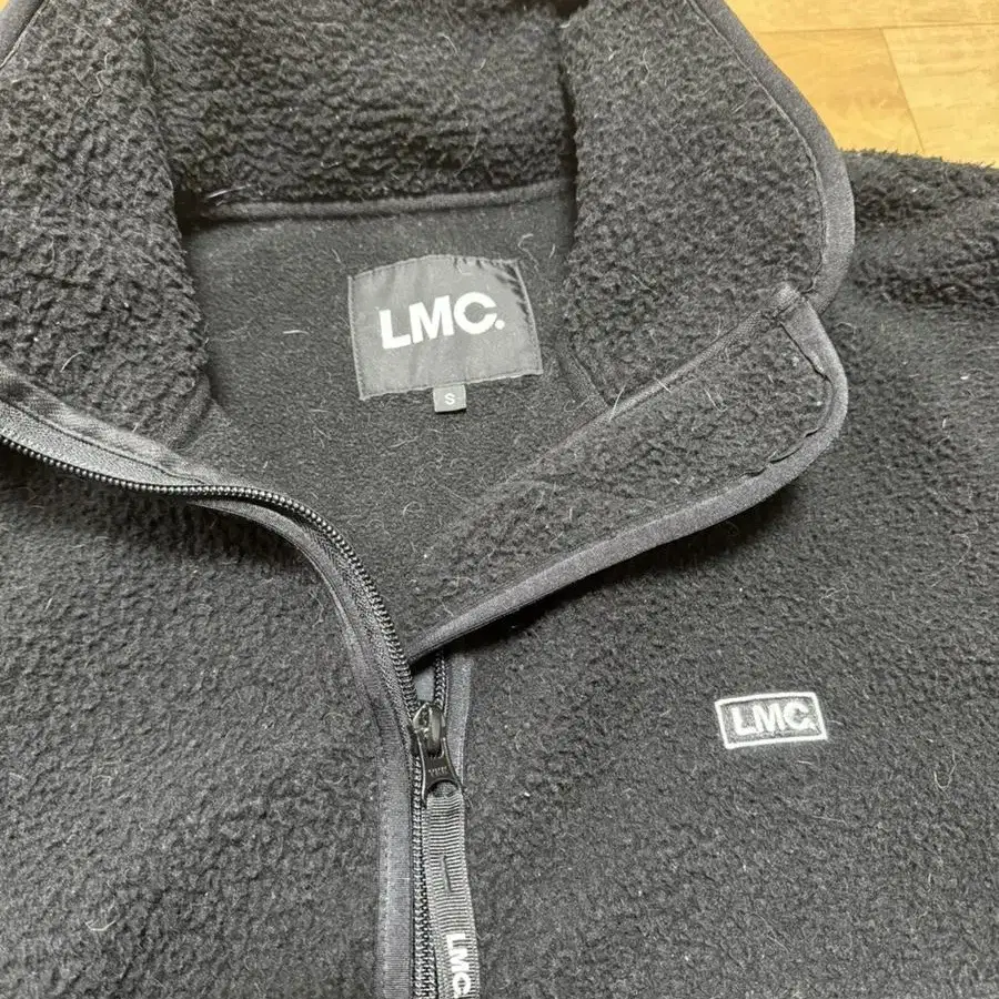 LMC 후리스