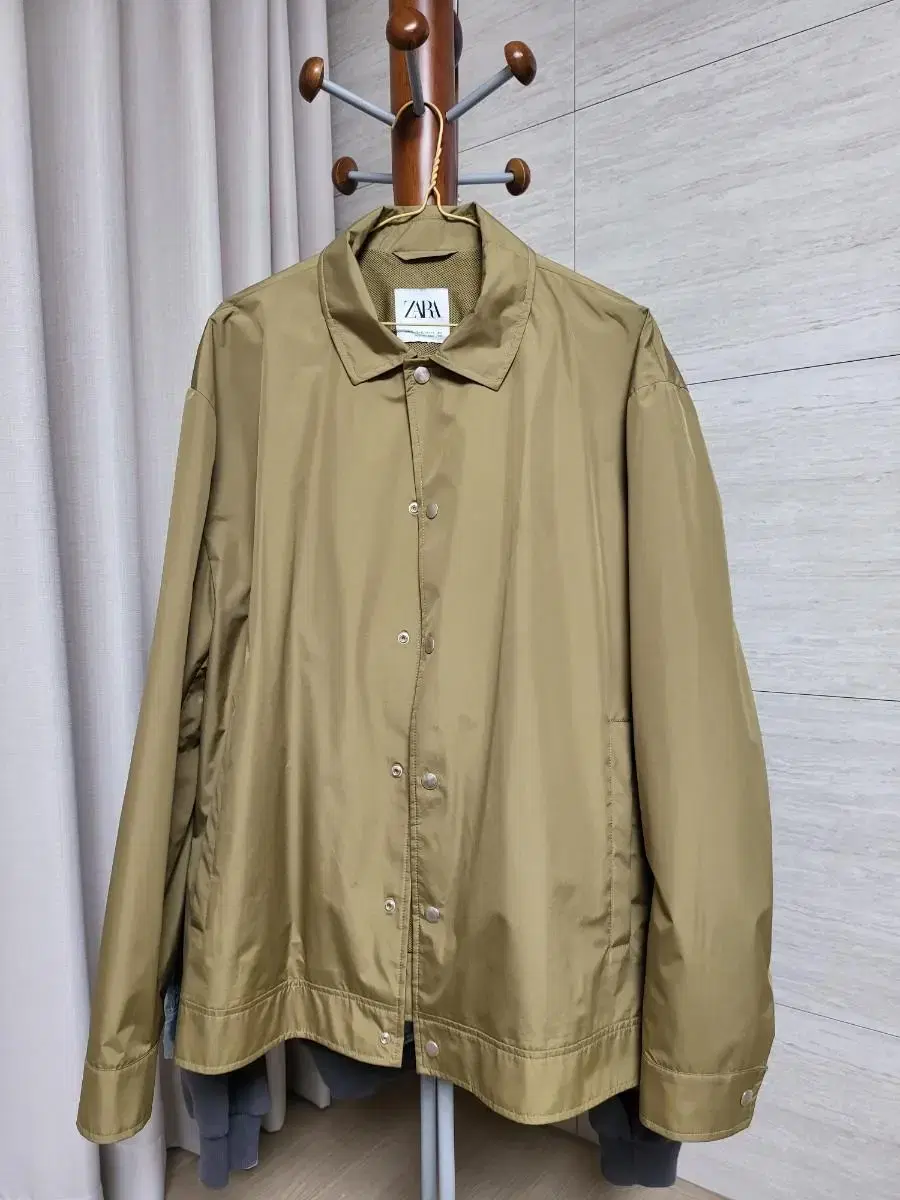 Zara Nylon Coach Jacket Size 44 105Over