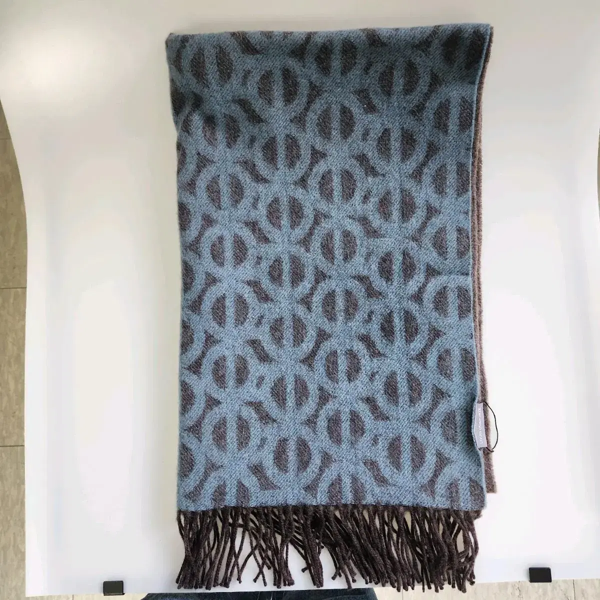 Louie Catozzi 100% Momo Muffler