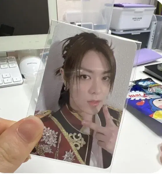 Yuta Uniform Photocard