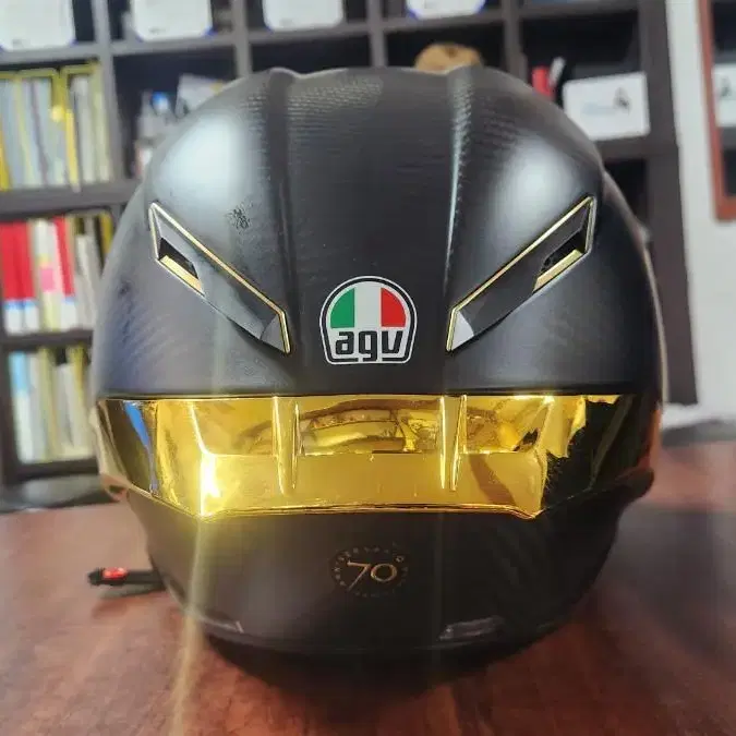 agv 피스타 gp r 70주년 한정판헬멧