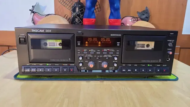 TASCAM 302 DOUBLE TAPE DECK JAPAN