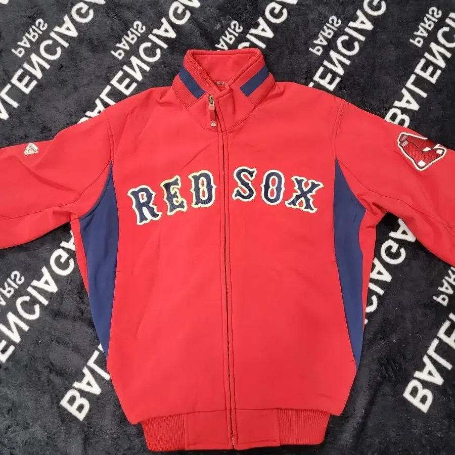 S)Majestic Boston redsocks jacket