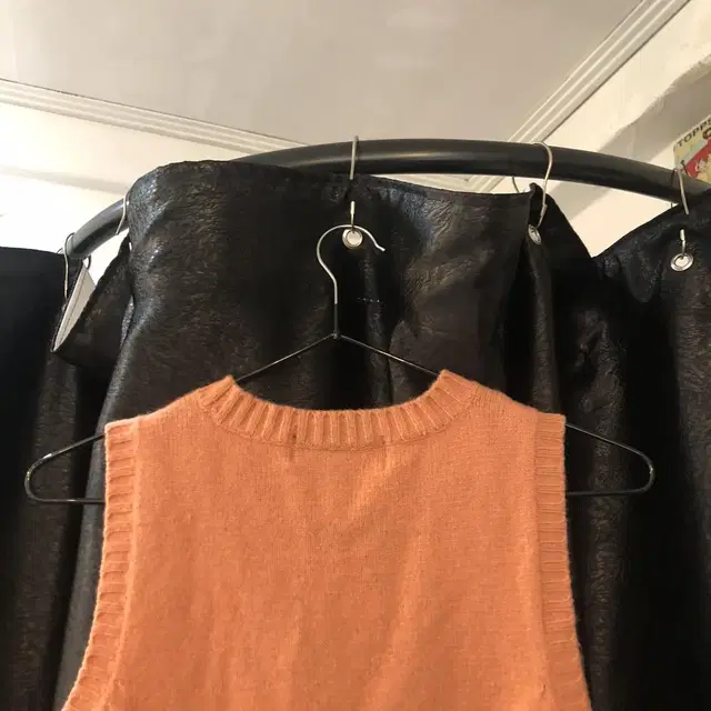 Vintage CHASECULT apricot knit vest