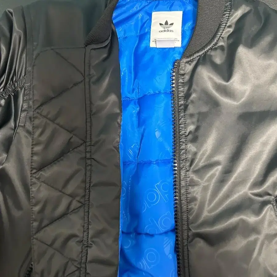 Adidas bumb jacket woman xs