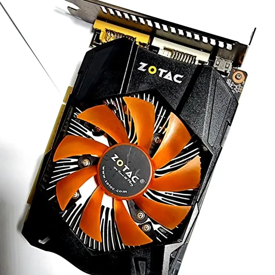 조탁 GTX650(1기가) 무전원 게이밍 그래픽카드 팝니다