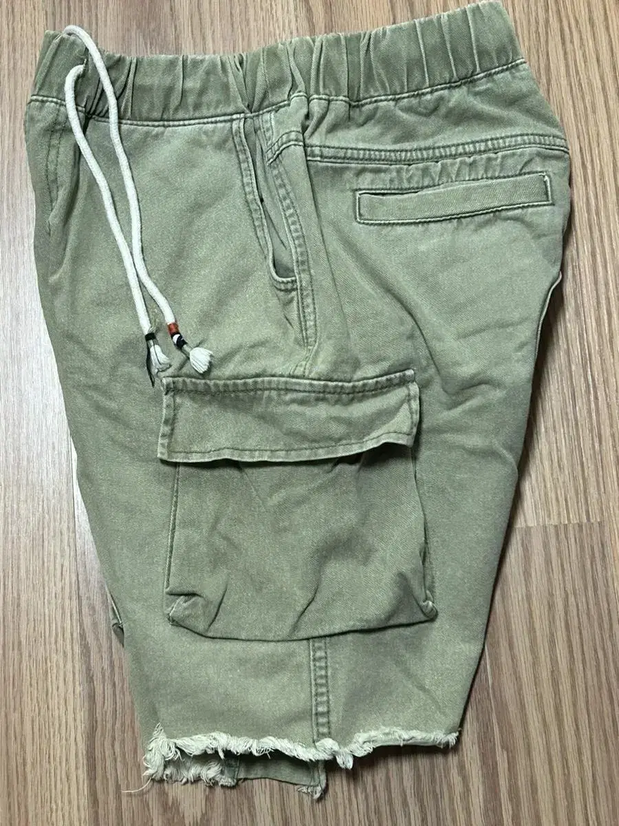 Men's Bonded Cargo Half-Pant Ippon (size M?)