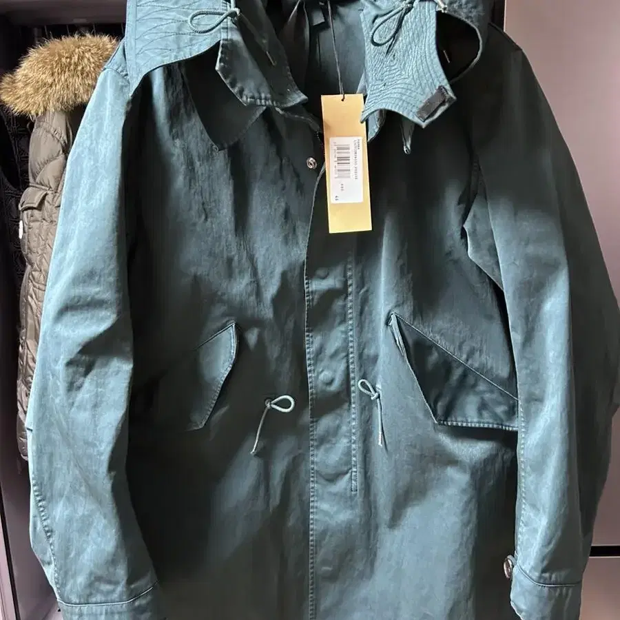 (새상품)텐씨 Ojj   Parka  48