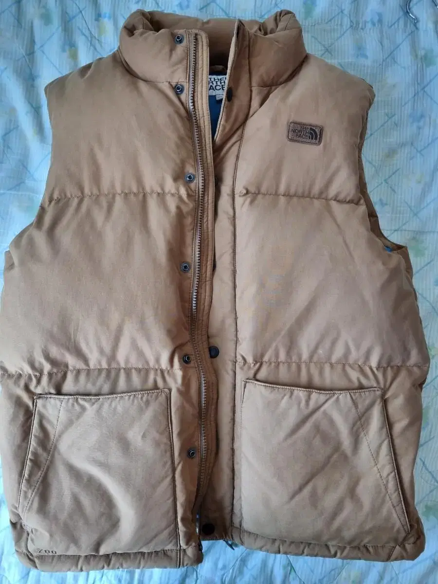 The North Face Duck Vest Padded 700 L size