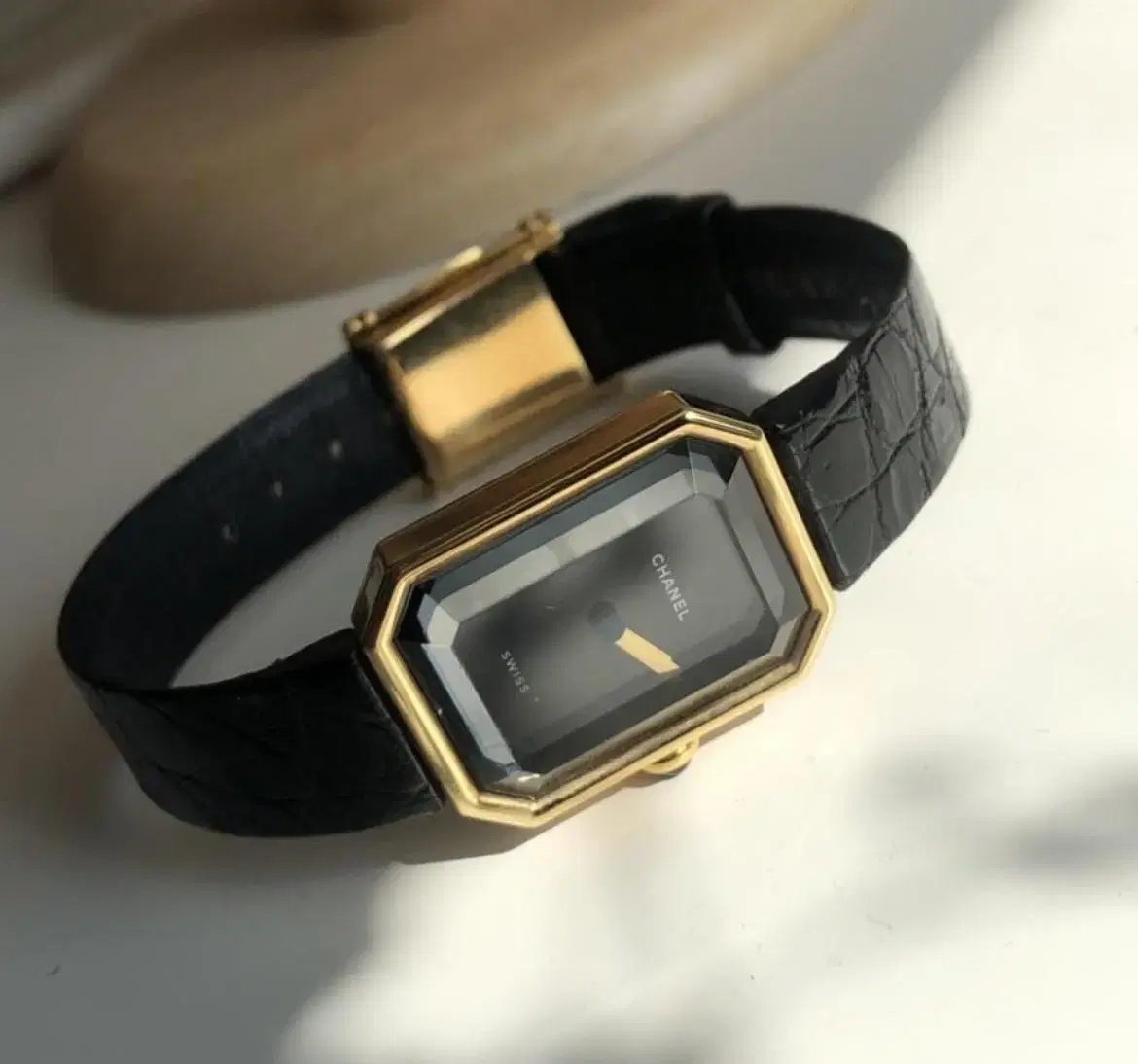 Chanel Premier Watch 18k Genuine (Certificate O)