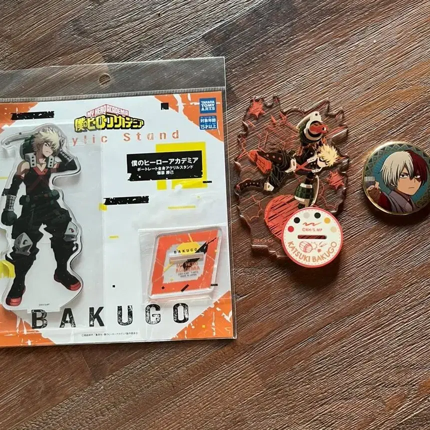 Bakugo Todoroki acrylic stand badge for sale