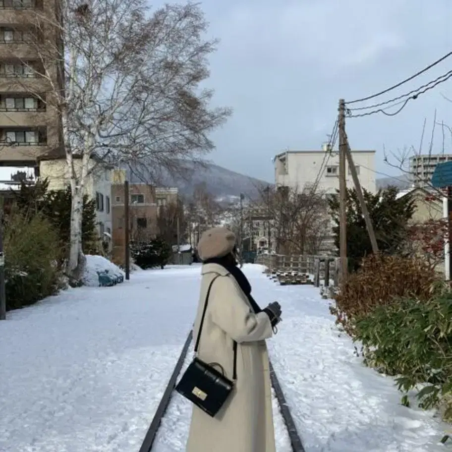 룩캐스트 울 래글런 코트 (아이보리)