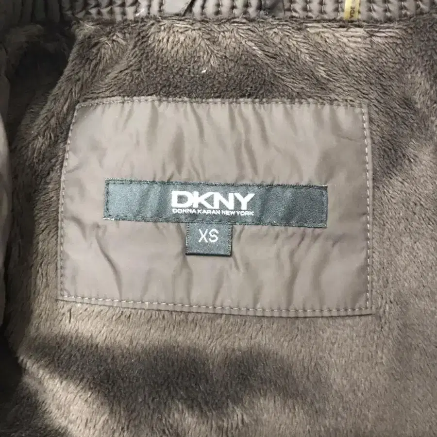 DKNY 해외판 여성다운패딩자켓(55)