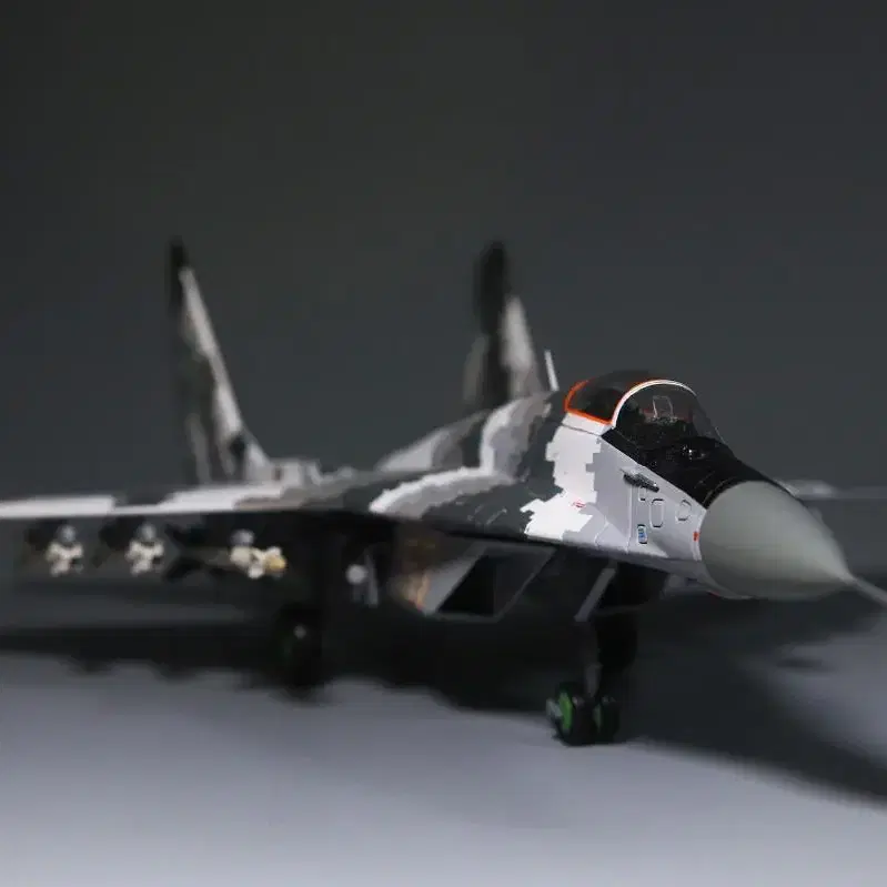 우크라이나 공군 MIG-29 전투기모형