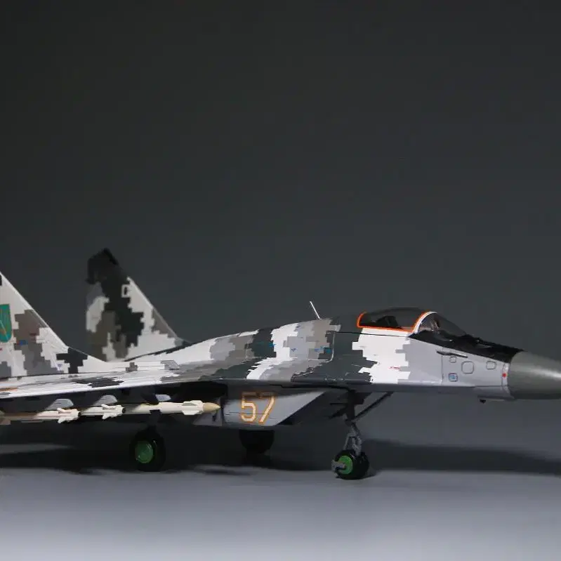 우크라이나 공군 MIG-29 전투기모형