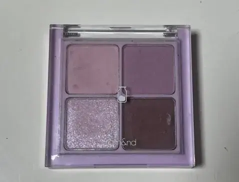 Rom & Better Than Eyes W01 Dried Lavender