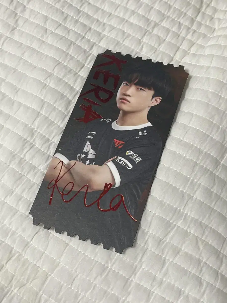 Tiwon Keria Base Camp Bekam Red Night Ticket photocard Photo Card