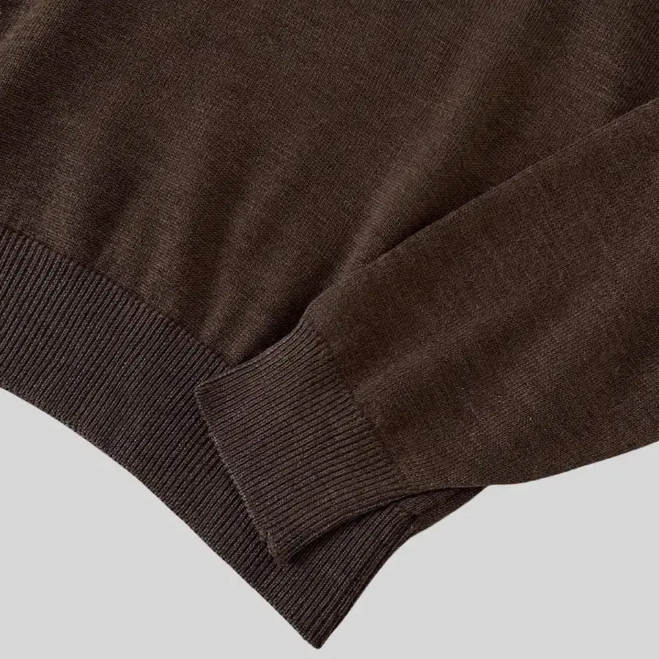 < (Yves Saint Laurent)brown v neck wool