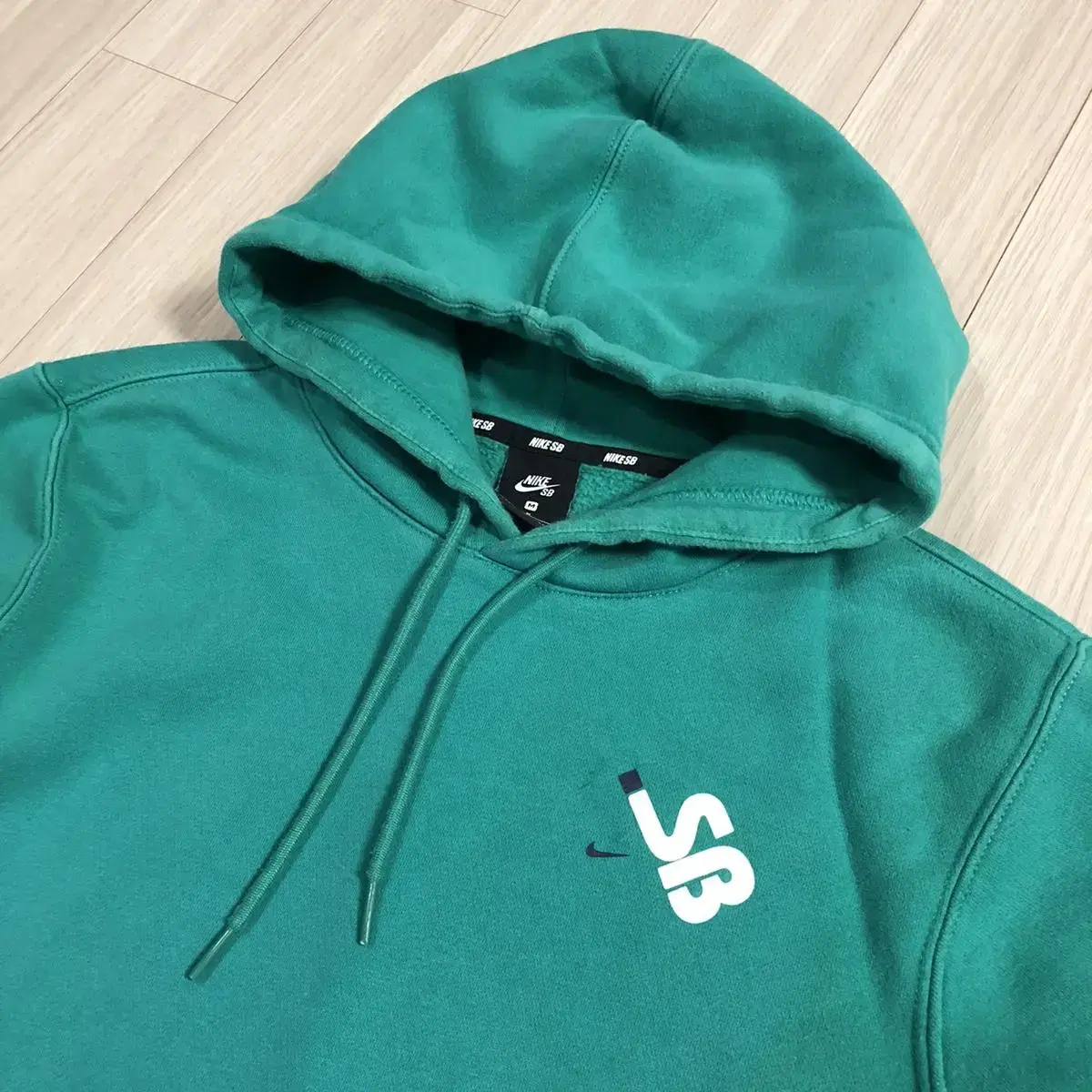 Nike sb hood T. ~L