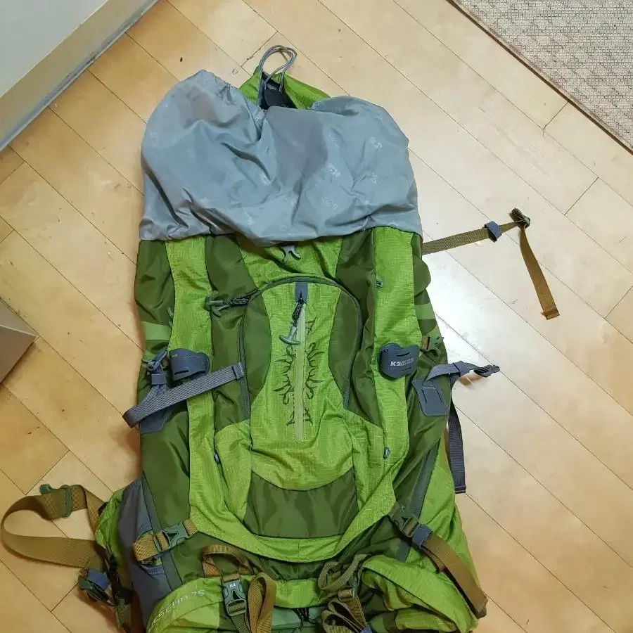 K2 산악용배낭 (75L)