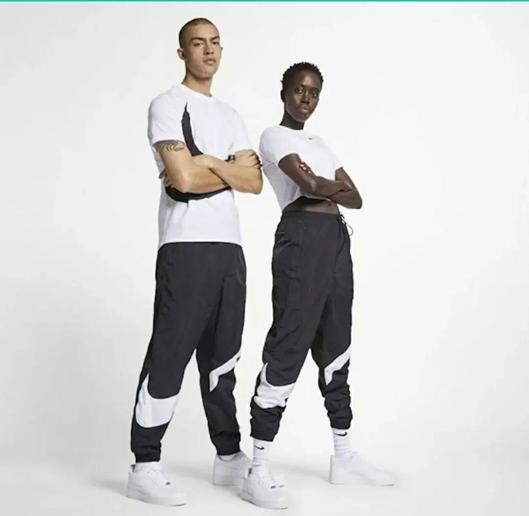 (0973) Nike NSW Big Swoosh Woven Pants S Overfit