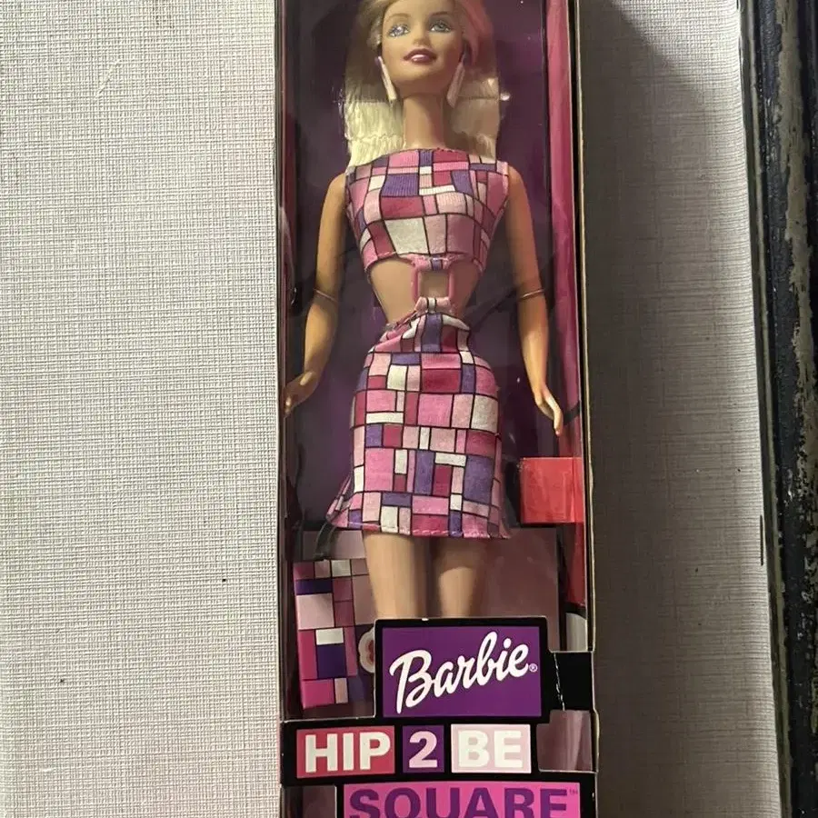 HIP 2 BE SQUARE Barbie 판매합니다 빈티지바비