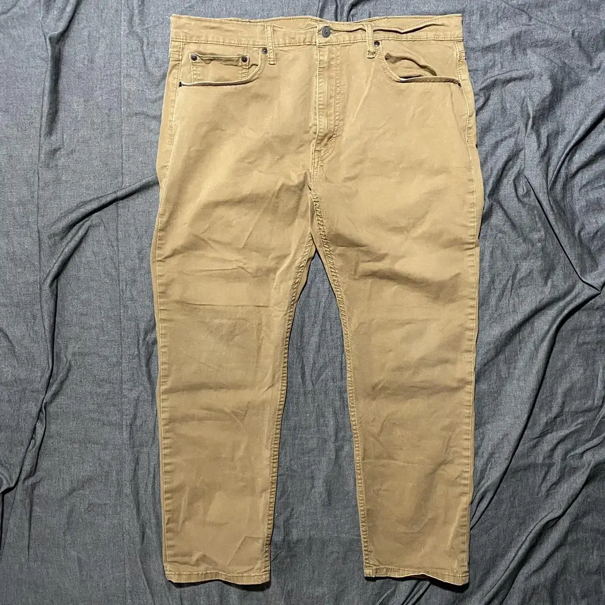 LEVIS 502 Pants Sz 38X30