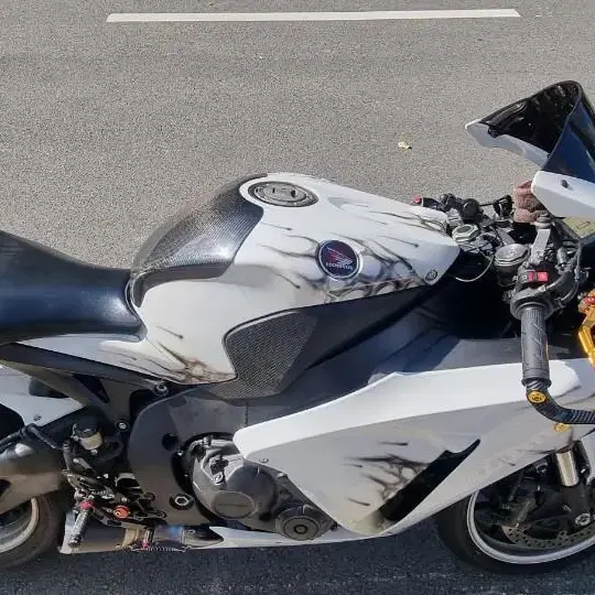 혼다cbr1000rr