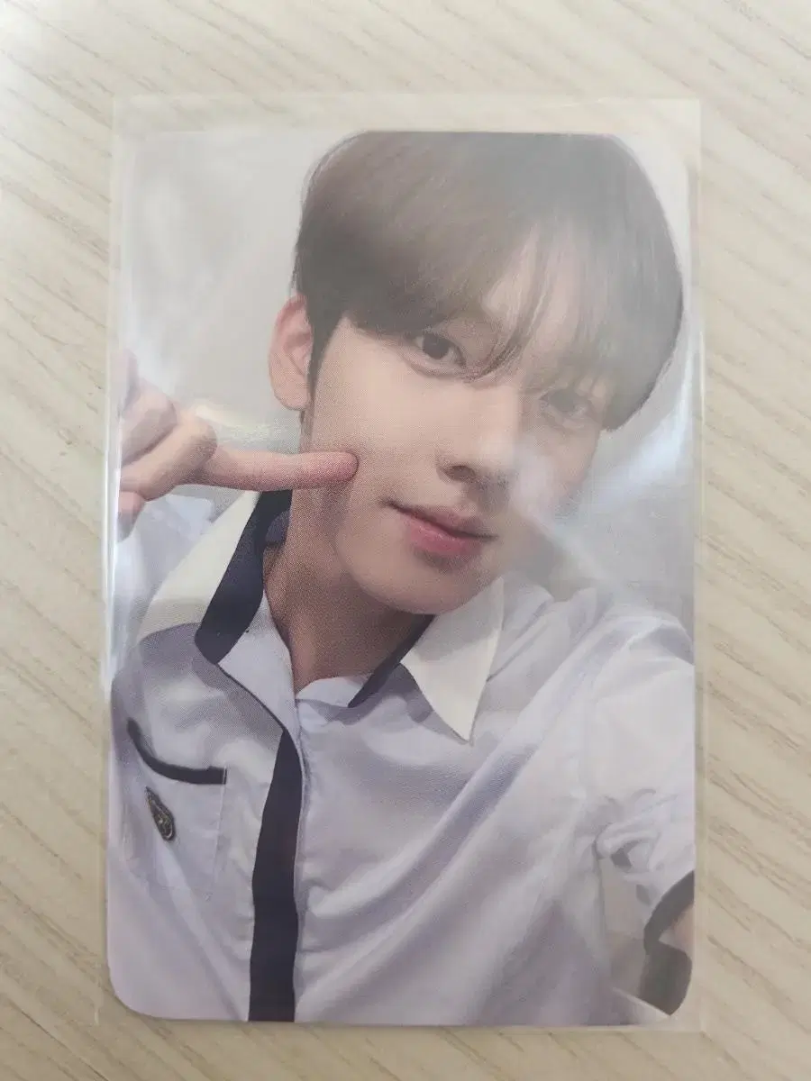 zerobaseone han yujin ktwon4u ld volcok photocard wts