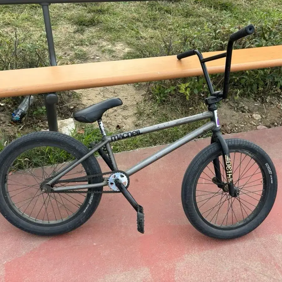 멕네일 Bmx 팔아요 (네고 ㄱㄴ