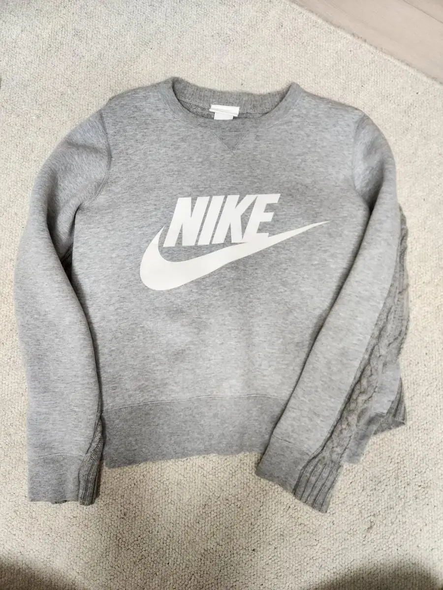 Nike Sakai Sweater Medium