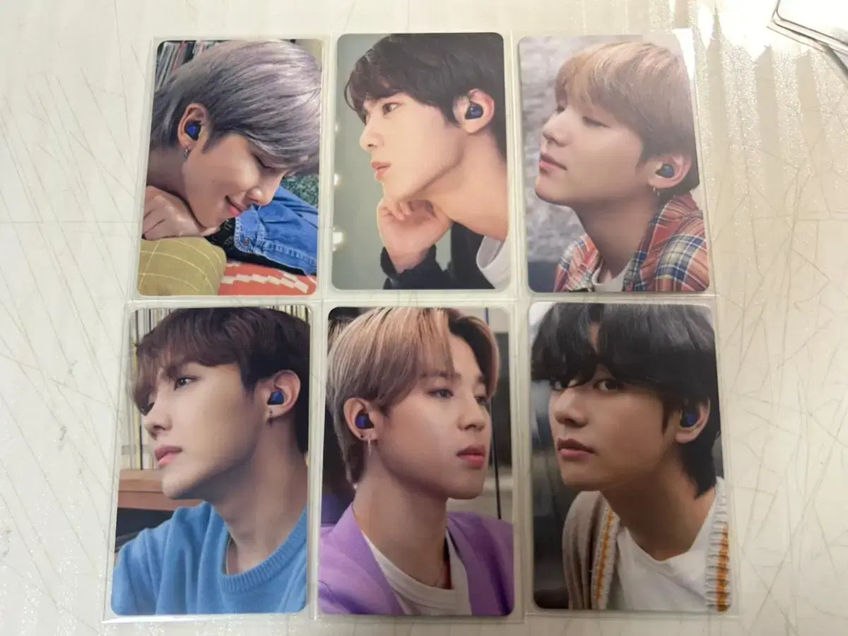 BTS NamjoonSeokJinYoon KihoSeokJiminTaeHyungJungkook Buzz photocard Sources.