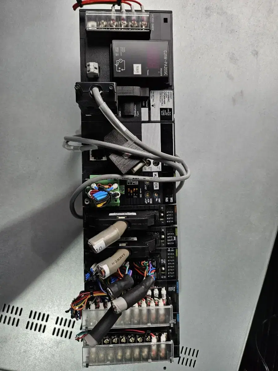 오므론 plc CJ2H CPU-64EIP 외