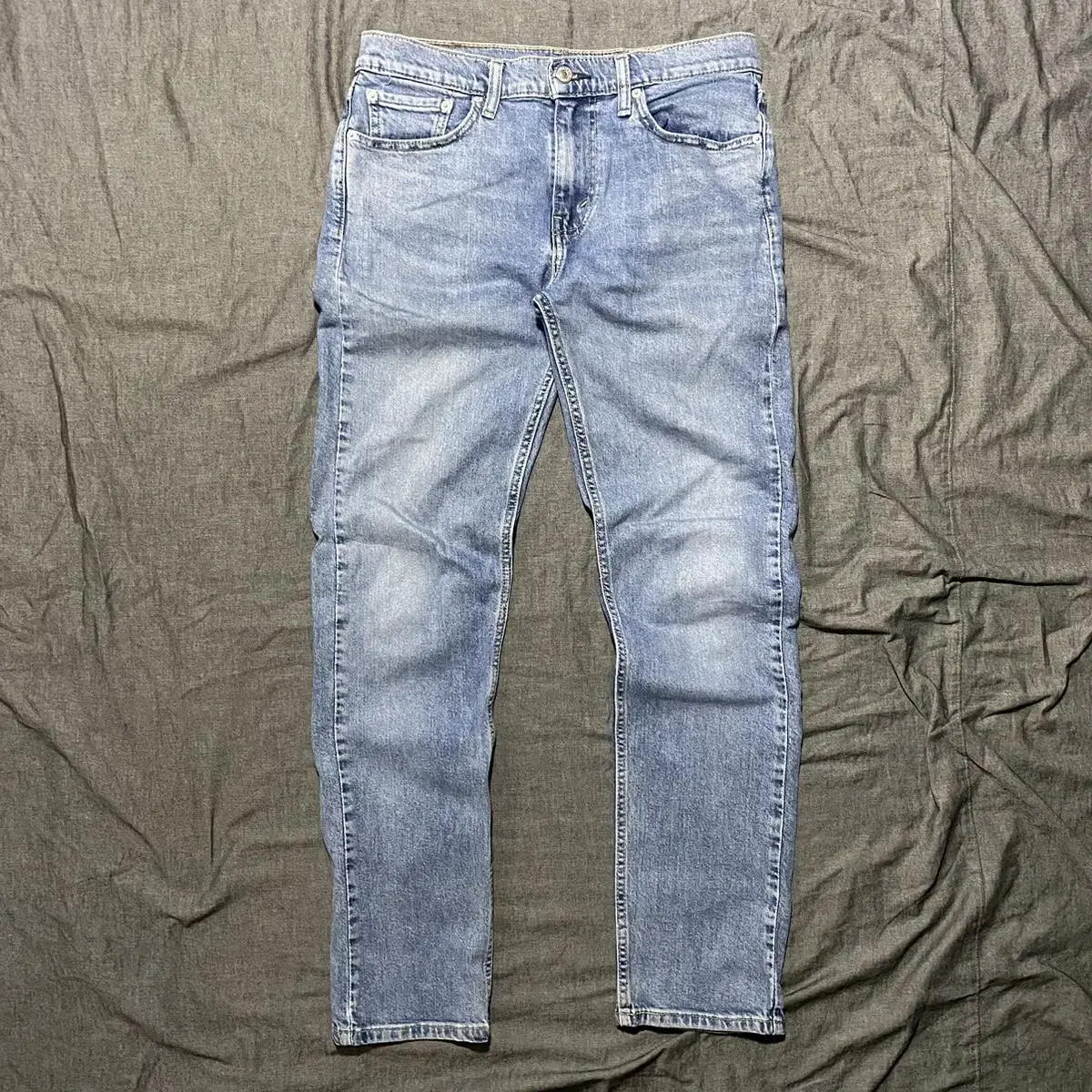 LEVIS 502 Pants Sz 30X32