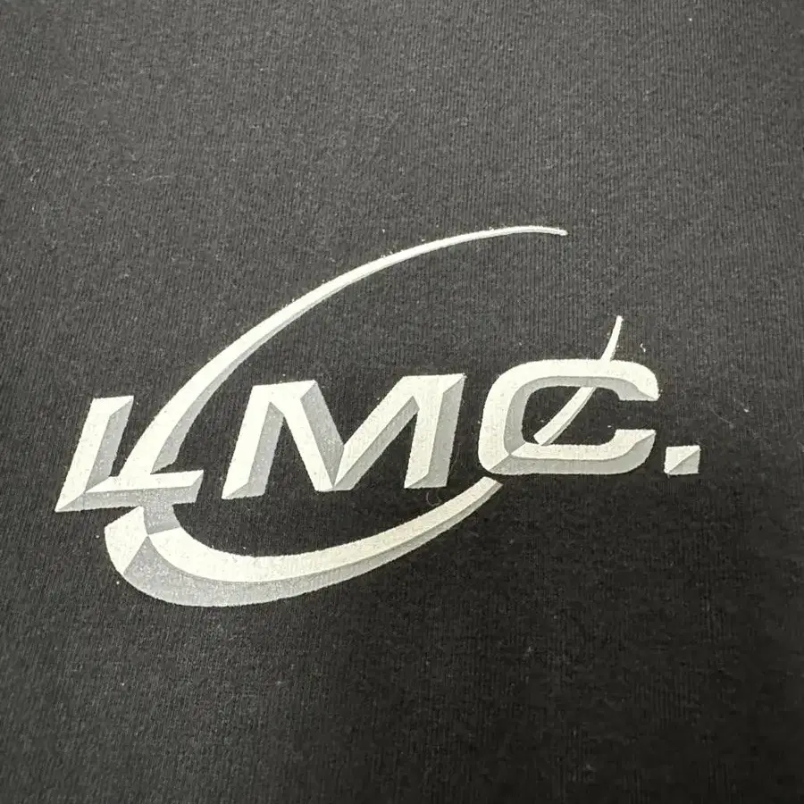 [XL] LMC 파이프 라인 레이어드 롱슬리브 블랙