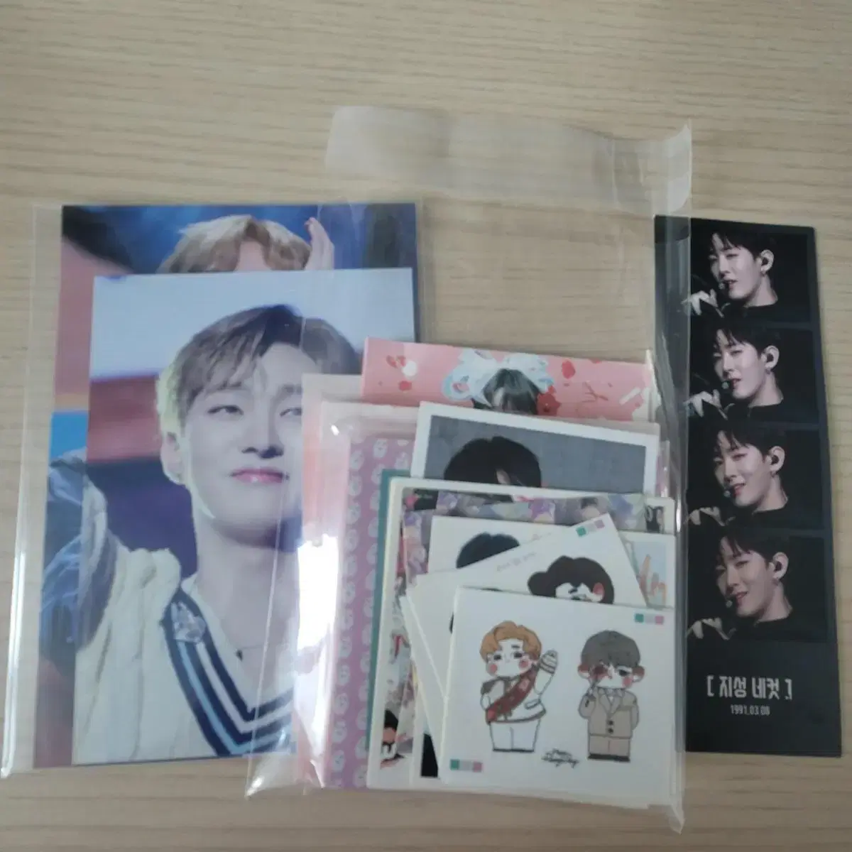 Wanna One jisung Unofficial Goods