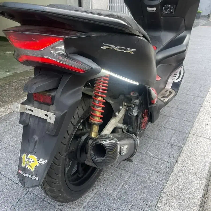 Pcx18년식 팝니다