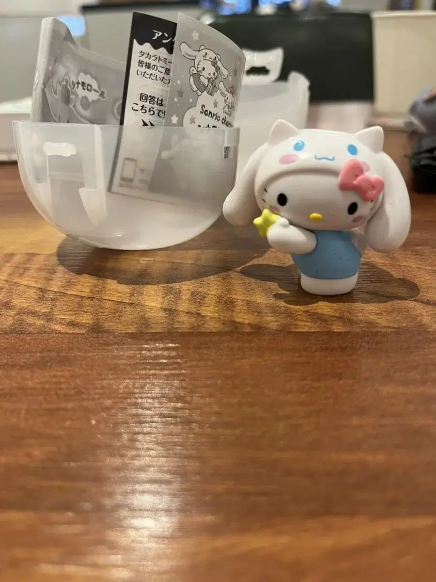 Sanrio Capsule Gacha Figures Hello Kitty Figures