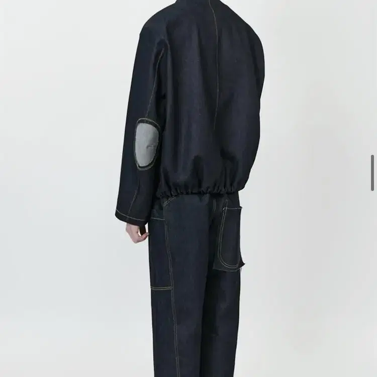 타이핑미스테이크_ ELBOW PATCH BLOUSON