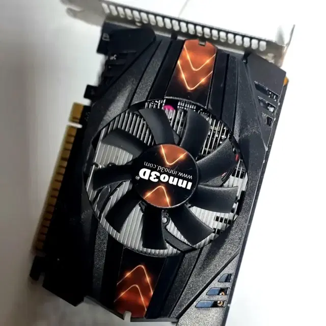 INNO3D GTX650(1기가) 게이밍 무전원 그래픽 카드 팝니다