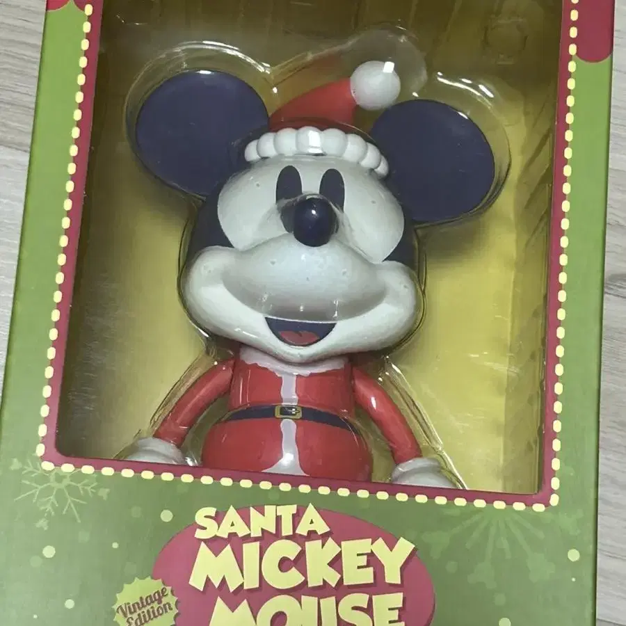 [디즈니] 미키 피규어 Vintage Santa Mickey