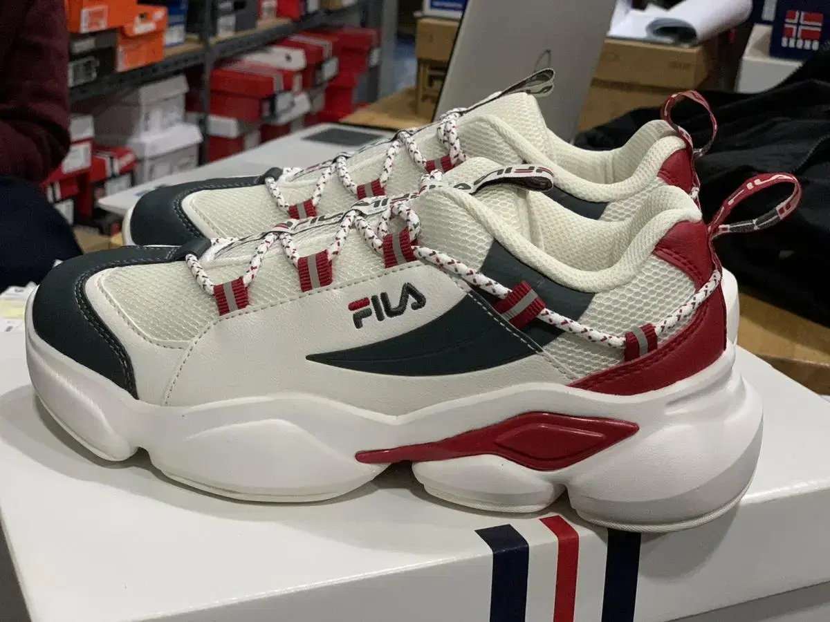 FILA 230 sneakers