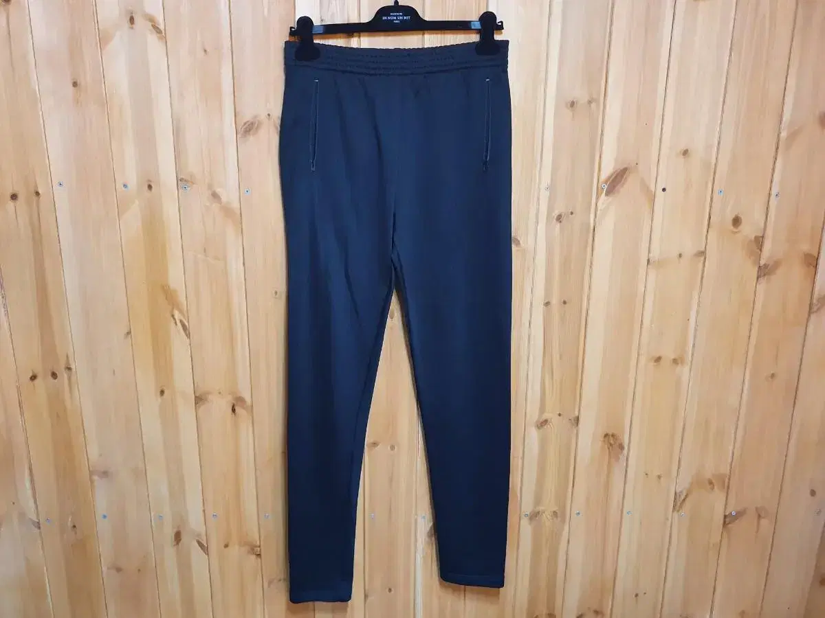 Genuine Balenciaga Slim Fit Training Pants 32 33